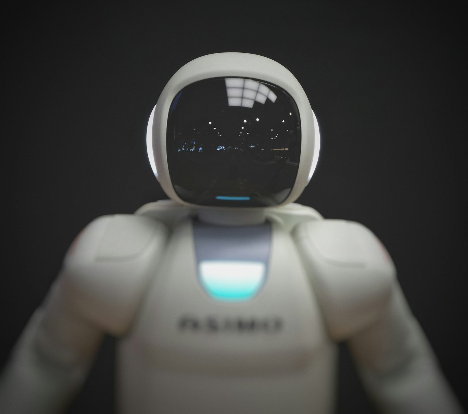 FCC Bans Imports of Foreign Humanoid and Mobile Robots